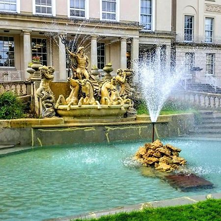 Regency Hall Smart Cheltenham Ensuite Rooms B المظهر الخارجي الصورة