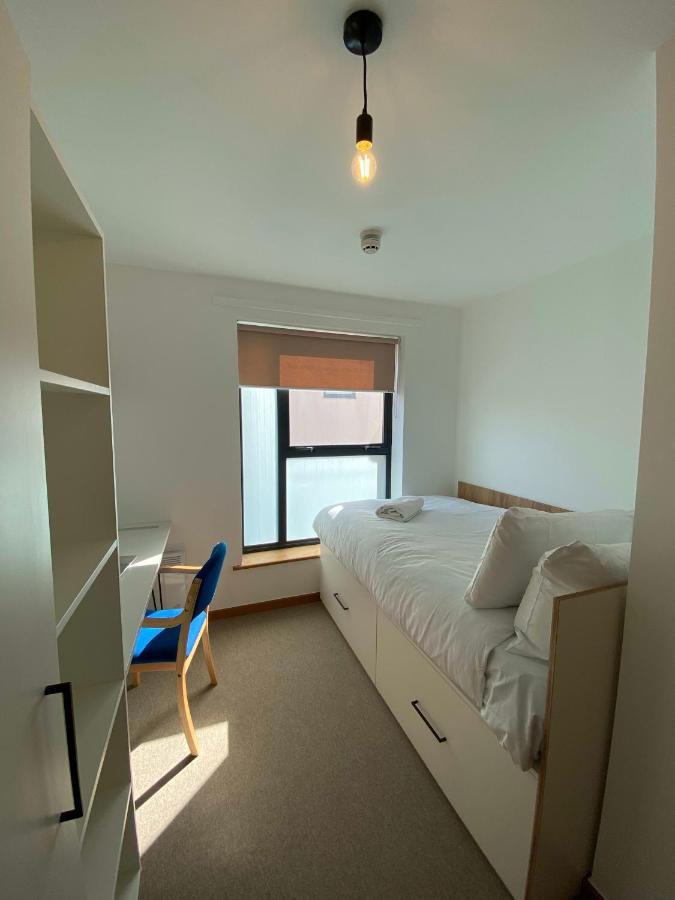 Regency Hall Smart Cheltenham Ensuite Rooms B المظهر الخارجي الصورة